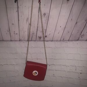 Elegant Red Chain Shoulder Bag